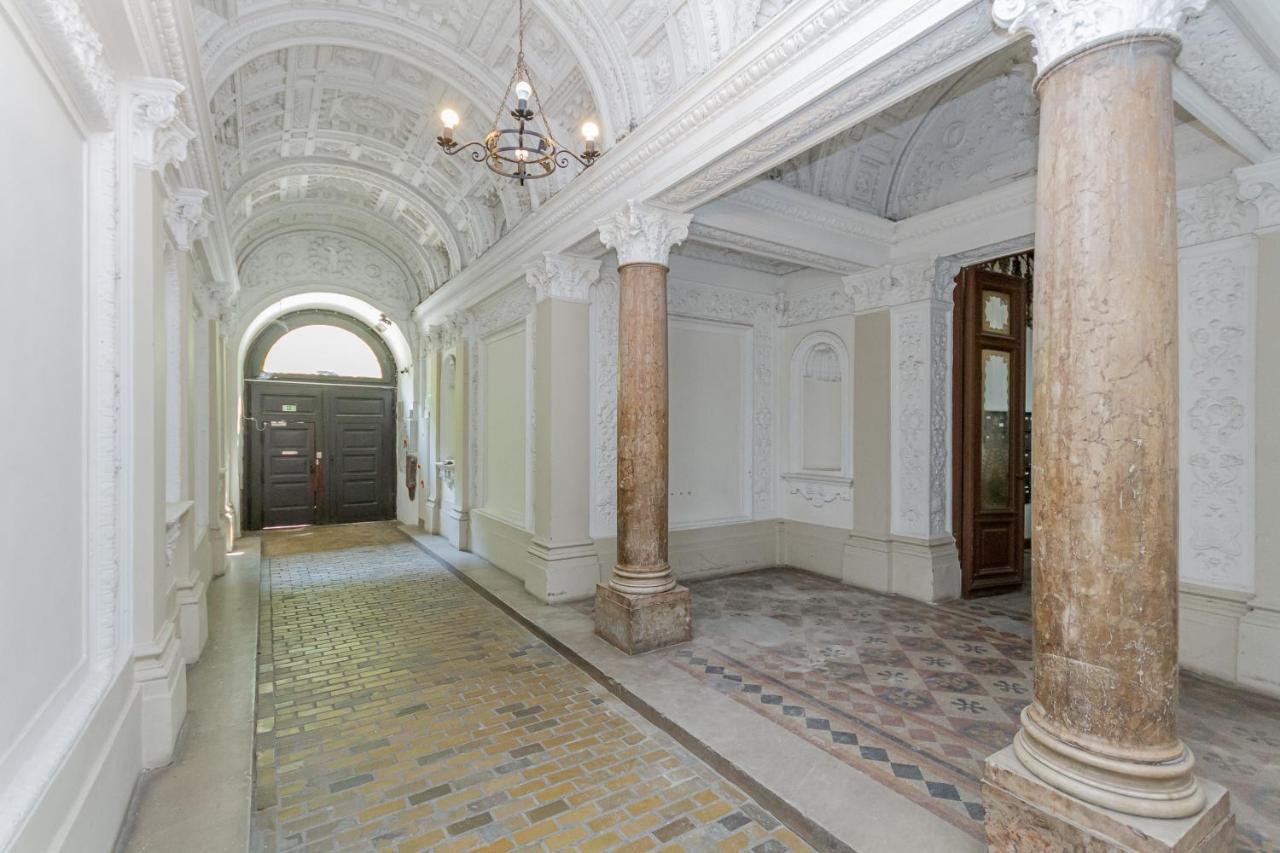 Andrassy Str. Luxury Apartament