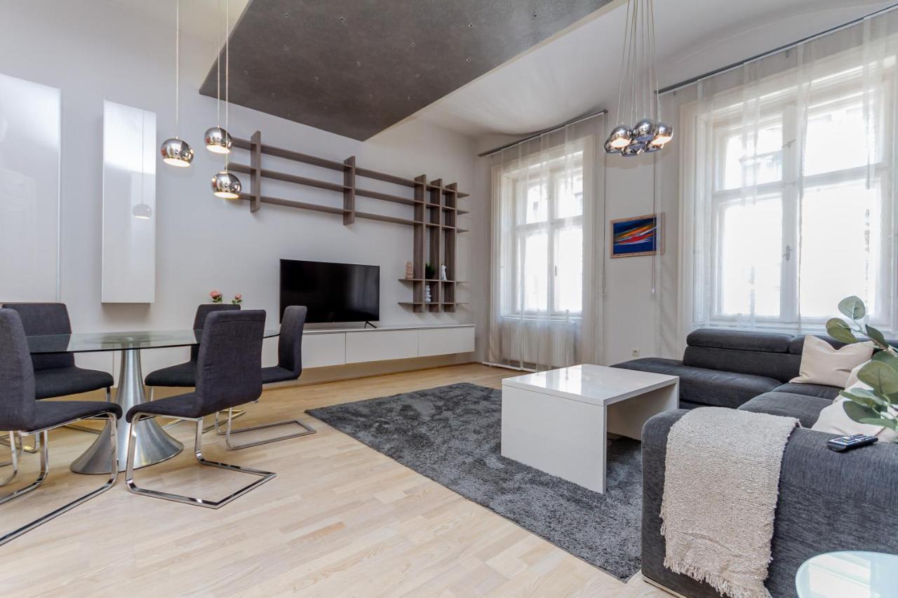 Apartament Andrassy Str. Luxury *