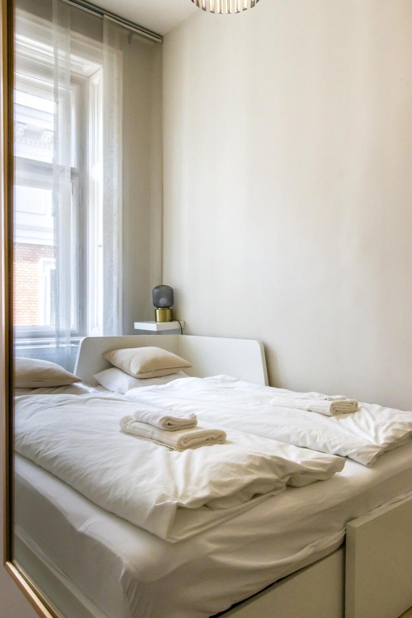 Andrassy Str. Luxury Apartament *